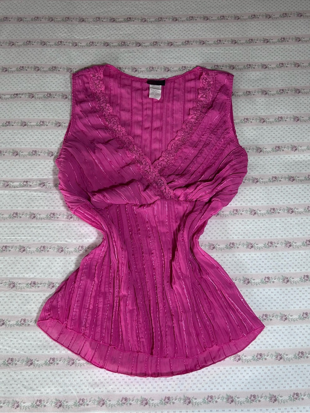Agenda Fuchsia Lace-Trim Sequin babydoll tank top